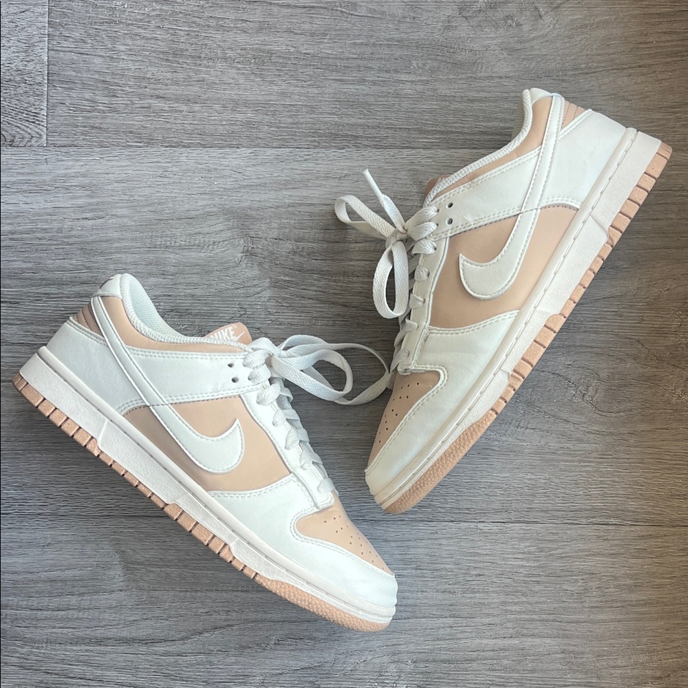 Nike Dunk Low Sneakers “Light Orewood Brown / Sanddrift” Women’s 7.5